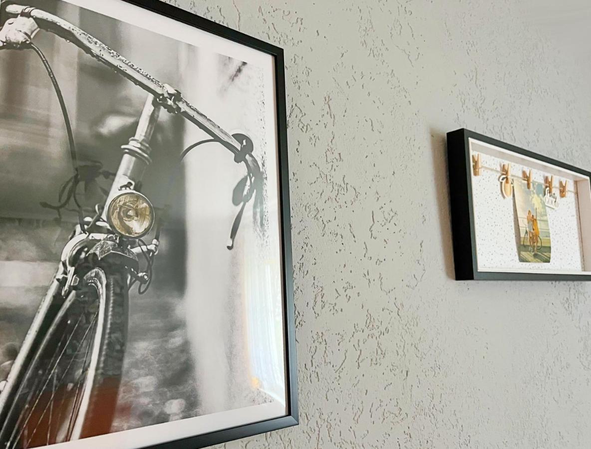 Apartament Rowerlovy Leilighet Wałbrzych Eksteriør bilde