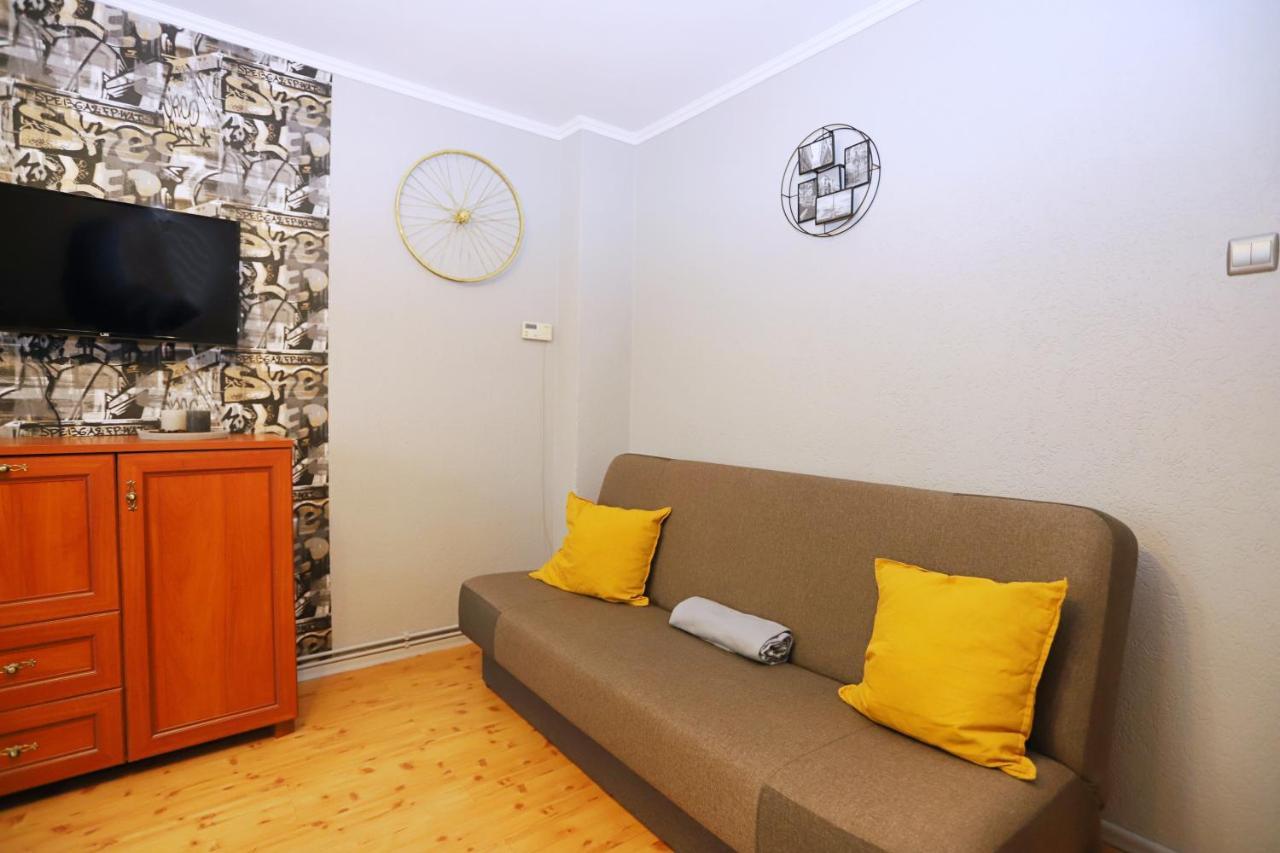 Apartament Rowerlovy Leilighet Wałbrzych Eksteriør bilde